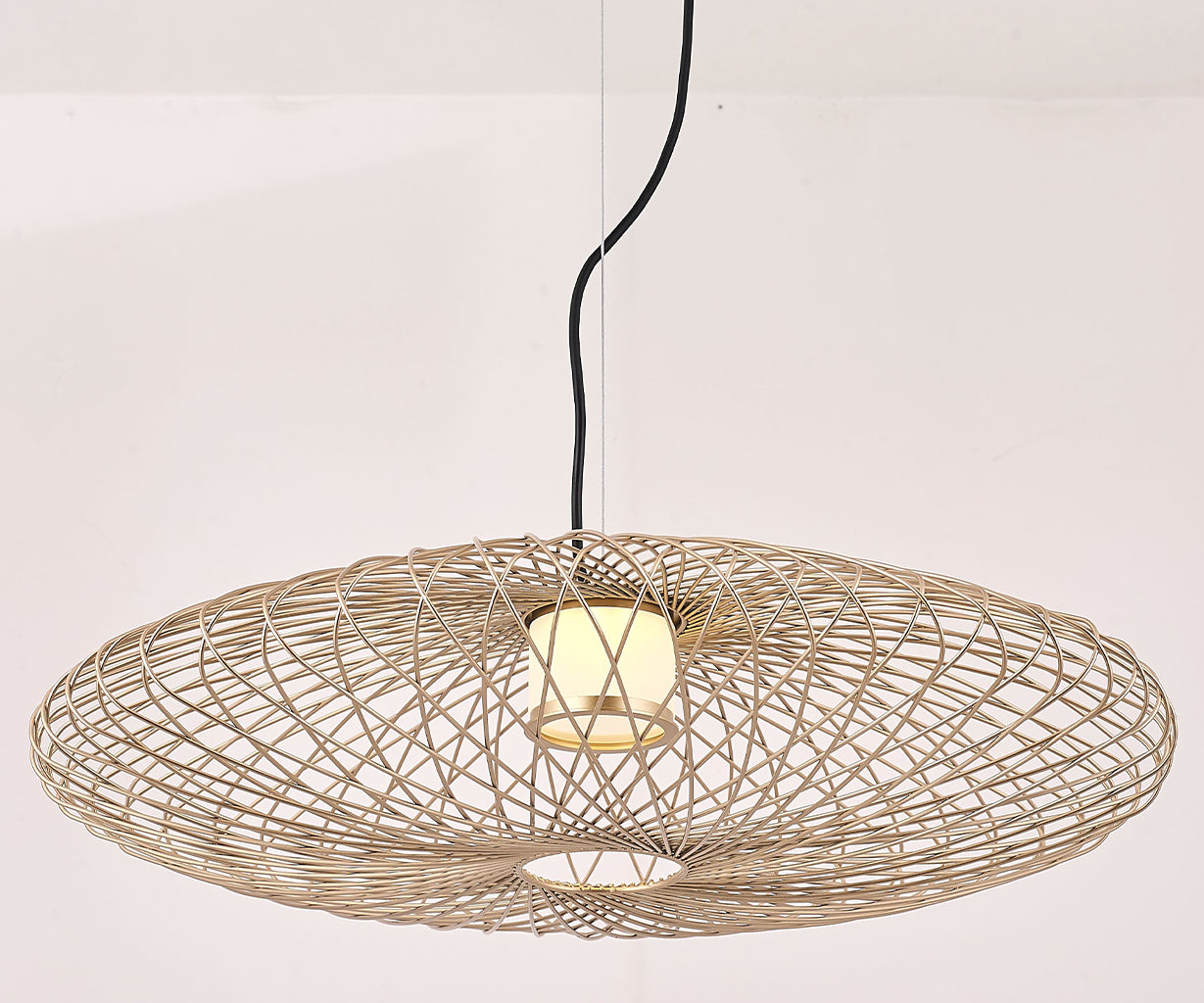 Pendant Light Gold, Metal, Ø61 cm – Luma