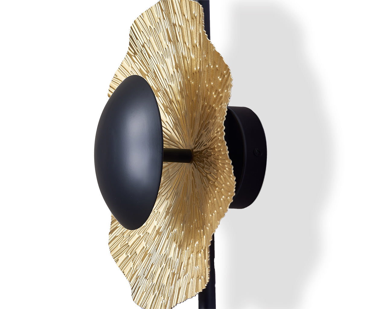 Wall Light Black and Gold, Metal, Ø28 cm – Luma