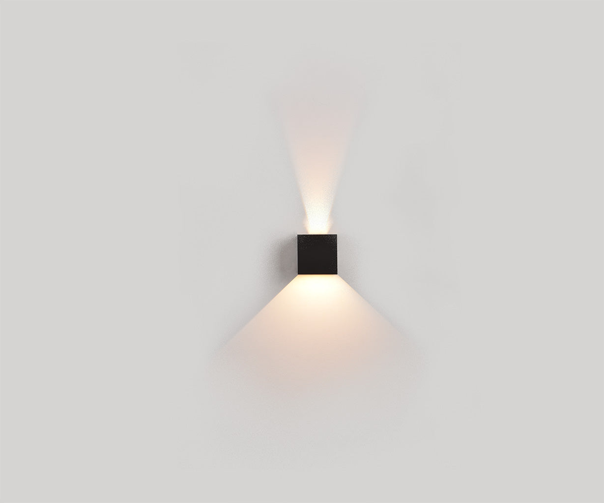 Wall Light Outdoor Wall Light up-down – Luma