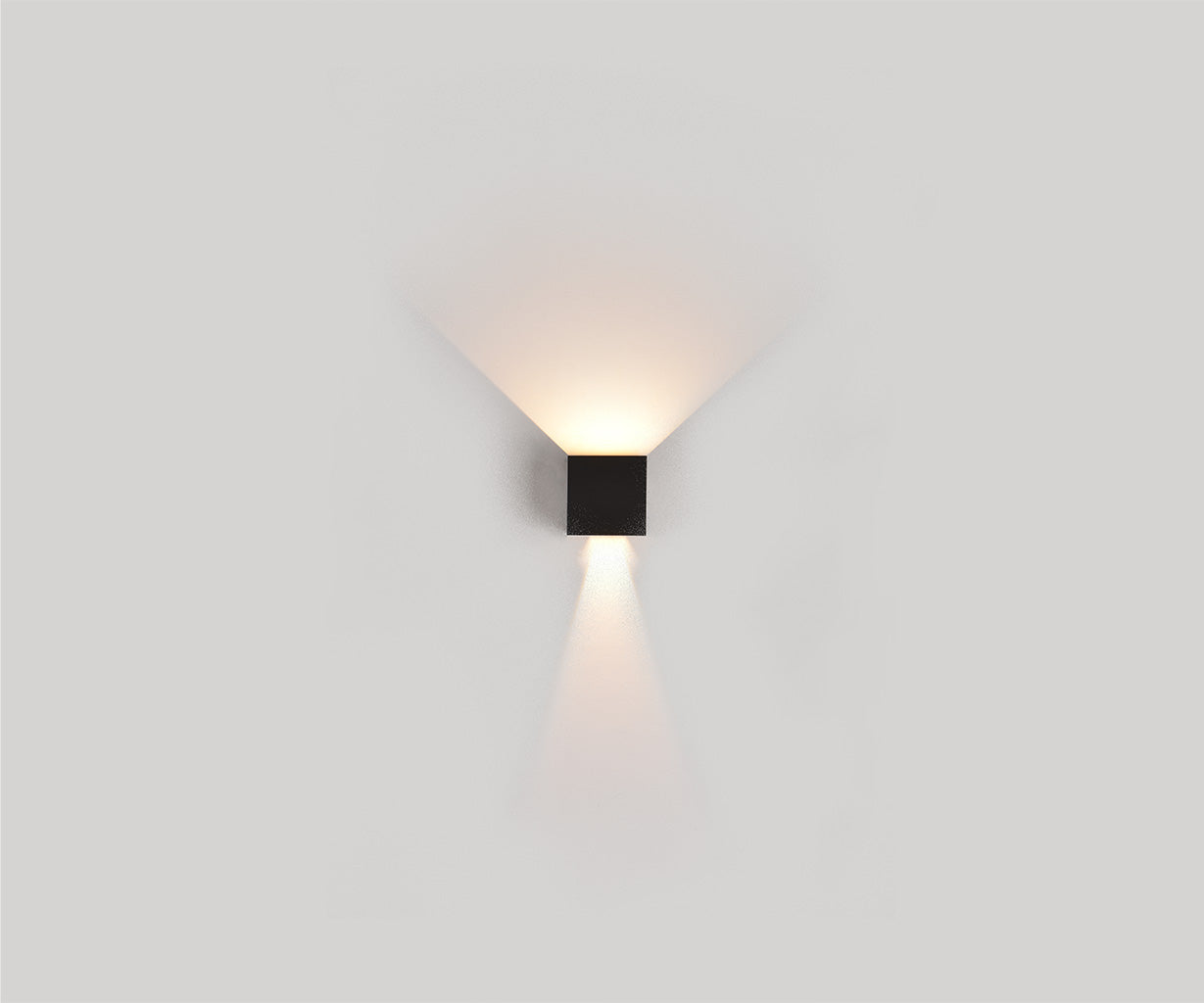 Wall Light Outdoor Wall Light up-down – Luma