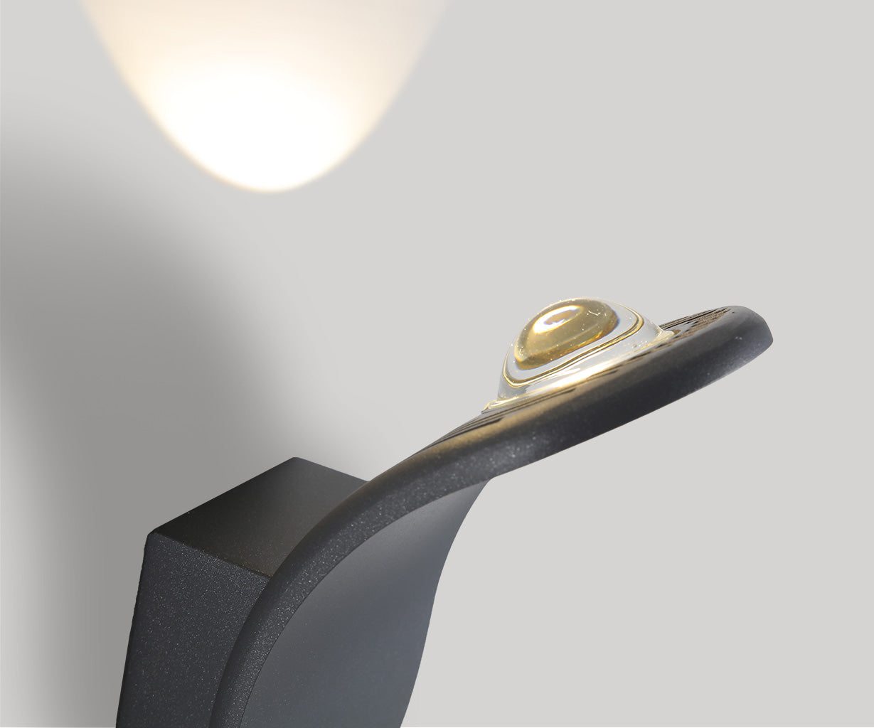 Wall Light Outdoor Wall Light – Luma
