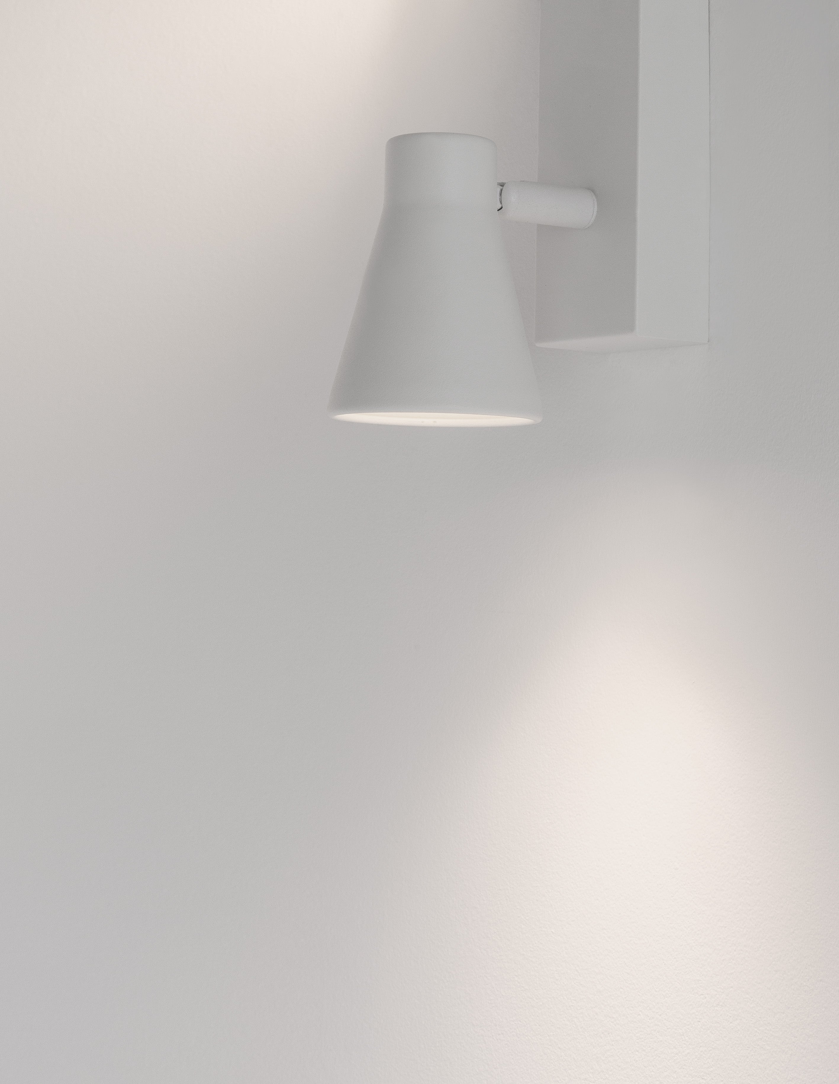 Spot Light DUBLIN – Nova Luce